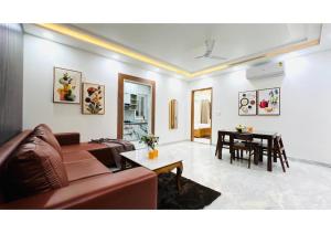 BluO Modern 2BHK - Central Delhi