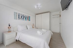 Montana Roja Apartment