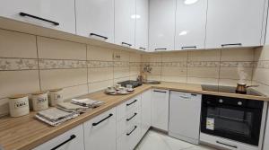 GRAND 3-Bedroom Apartment