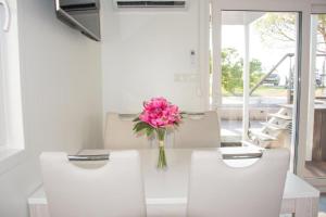 Floating house - Marina Relax