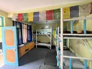 Riverview 360 Boutique Hotel & Cafe Old Manali