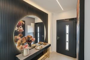 Villa Santa with heated pool