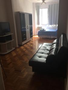 Copacabana half a block from the beach excellent LOFT