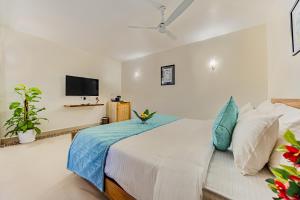 Sunshine Quaters by the Sea Colva