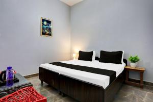 Hotel O 4 Square Residency