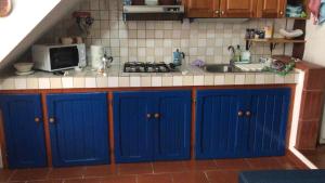 Typical Carloforte house right in the center img13