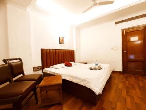 THE GRAND PLAZA - A Vintage Rooms By Organica Group