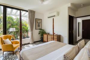 TBK VILLA10,5 mins vagator beach,Pvt pool &jacuzzi