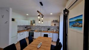 Apartments Josip 2830