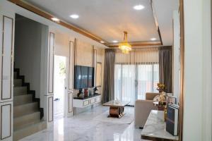 Laid back Luxury Pool Villa Chiang Rai