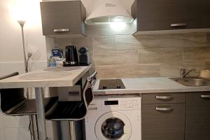 Bright and quiet studio in Nice