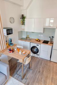 Le Garibaldi 2 - OFFRE SPÉCIALE LANCEMENT - Idéal Couple en Quête dun Pied à Terre Confort - Animaux Acceptés - 5min à pied du Port - CENTRE VILLE - Commerces - Plage 10min en voiture - WIFI HD