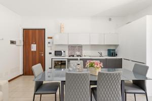 APARTMENT LA PROMENADE - Regarda Travel