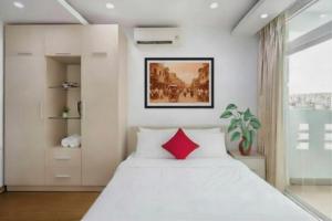 Bui Vien Manor at International Plaza