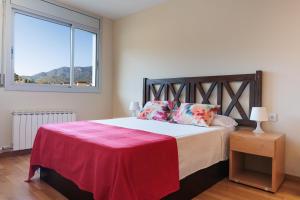 Lets Holidays BEAUTIFUL APARTMENT with POOL TOSSA