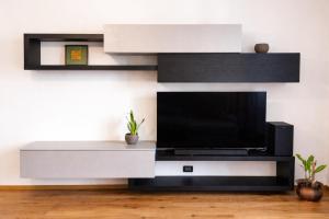 Xenia - 4 rooms apt in Via Cantore 50