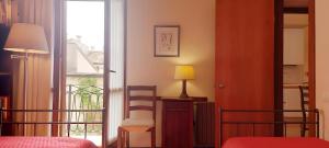 Elle Palace - Simply Elegant