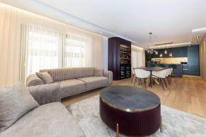 The Imperial Grand Residence by Belmont Realty