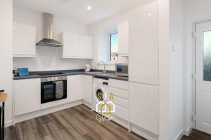 Landale Residence - SJA Stays - 3 Bed Apartment