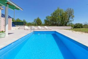Holiday Home Gimino by Rent Istria