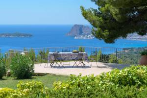 Provencal Villa Stunning Ocean View & Saltwater Pool