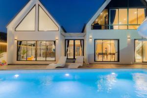 VENTIS LUXURY POOLVILLA JOMTIEN Walking Street 6 Bedroom