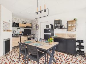 Appartement pour 4 avec grand jardin