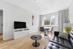 Apartment East Side