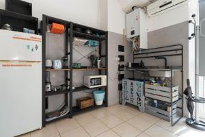 GuestHost - Modern Loft X4 Milano Navigli
