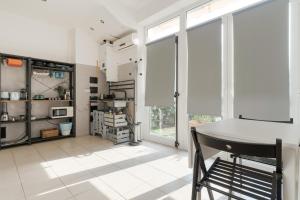 GuestHost - Modern Loft X4 Milano Navigli