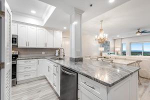 Resort Condo with Balcony Pools and Tennis