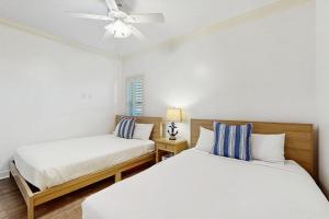 Gulf-Front Resort Condo with Pool and Hot Tub