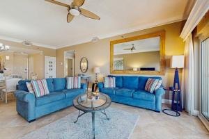 Gulffront Villa with Pool Hot Tub and Sauna
