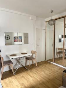 Cozy studio in charming residence