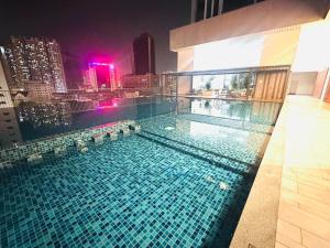 Chamber Skylight Suites KLCC