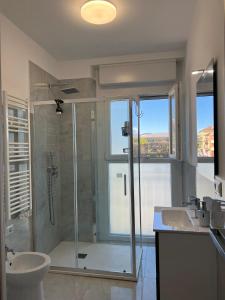 Villa Ibra - Rho Fiera & Milano, Garden & Parking