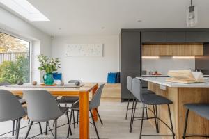 The Laurels by Grandeur Property