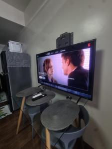 Great View 1 BR Condo in Makati near Trident Tower