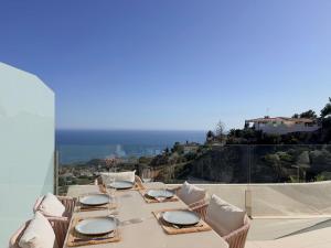 Penthouse Duplex Stupa Hills 4BR