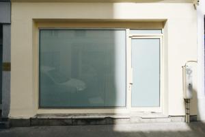 Small Flat - Close to Convention