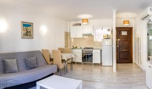 Inftour Cristina 1 Apartamento