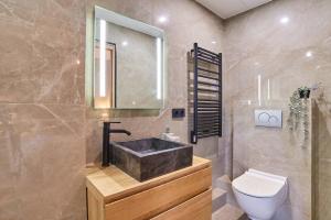 Superb Apartment Terrace Champs Elysees