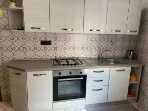 Jolie Cosy Apartment with AC near best beaches