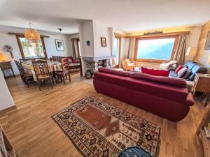 Chalet Chalet Aglaia by Interhome