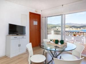 Apartment Blue Ocean-3 by Interhome