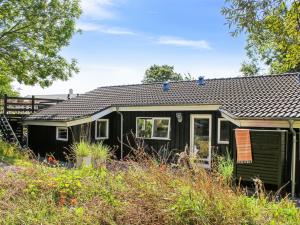Holiday Home Lilla - 120m from the sea by Interhome