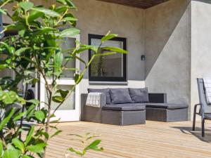 Holiday Home Roze - 450m from the sea by Interhome