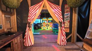 Dalbeattie Retreat Puppy Lounge, Games Room, Arcades