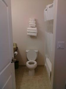 Auberge MacDonald Guest Inn