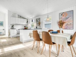 Holiday Home Annamie - 1-8km from the sea by Interhome